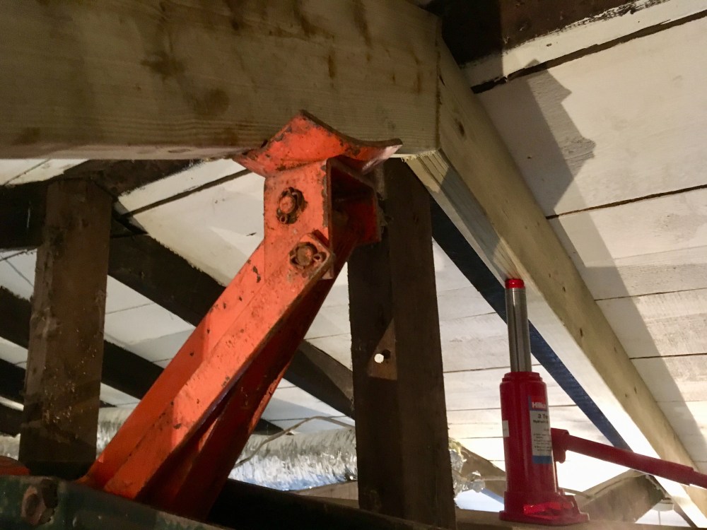 EEA2C8E6-C96D-4868-83F6-1C874651FD83